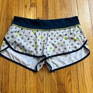 LuLuLemon Speed Shorts Womens 8 Printed Athletic Lined Running